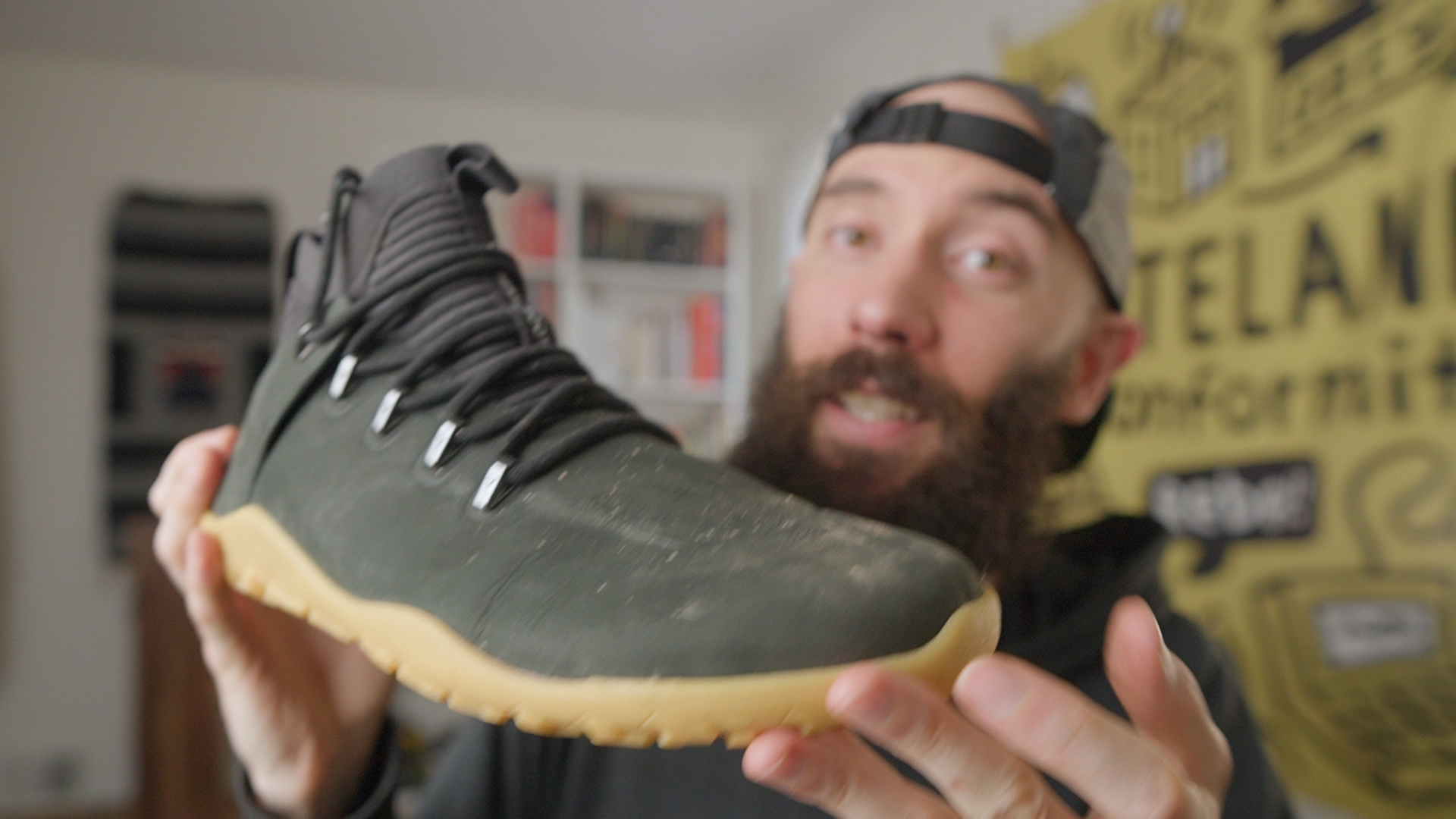 Vivobarefoot Magna Fg Voiceover 45deg Review