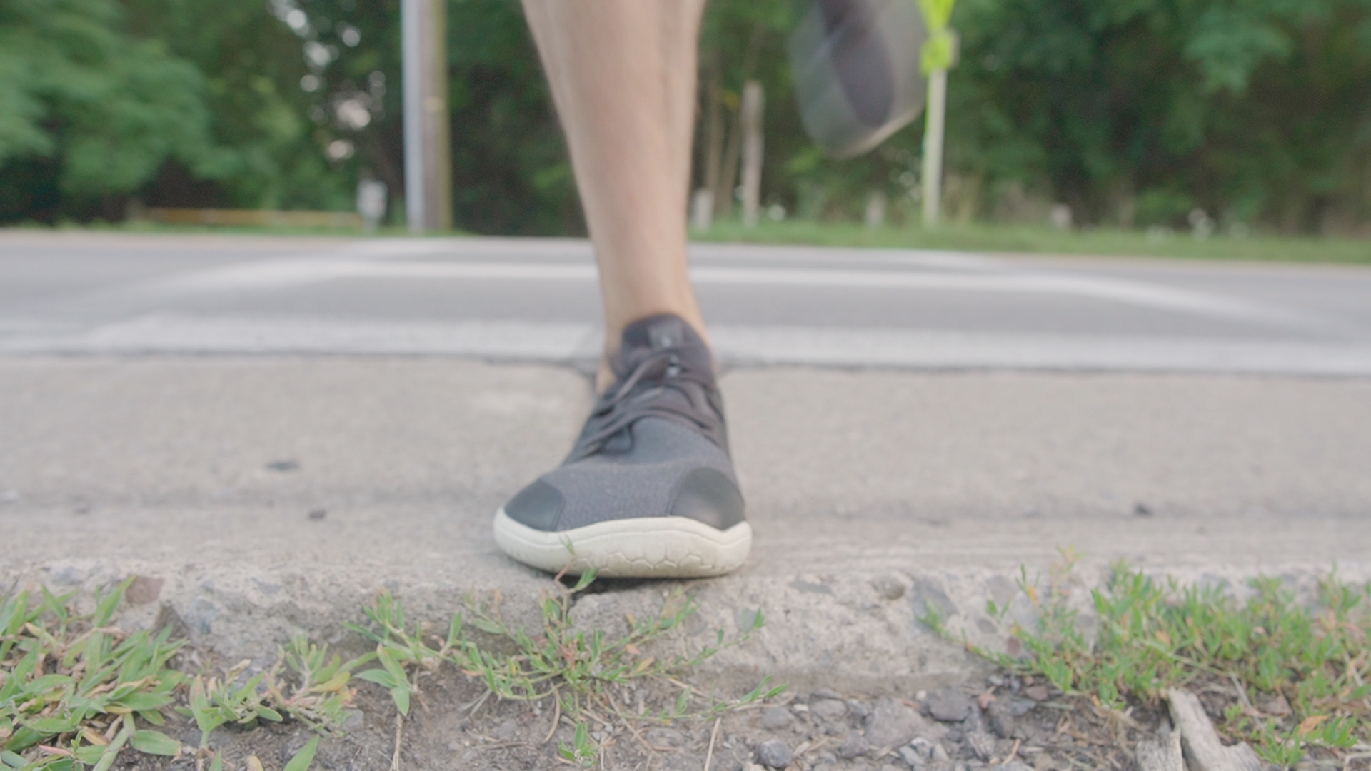 Vivobarefoot Asana Review Run Front Road Crossing