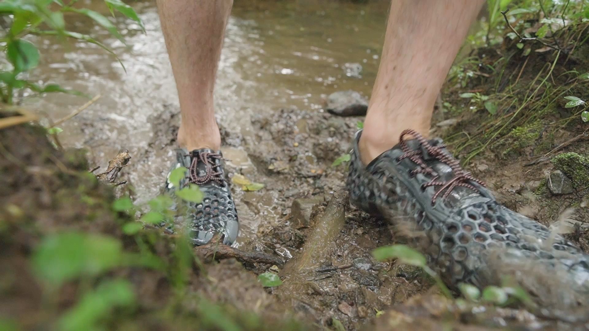 Vivobarefoot Ultra Bloom Walk Out Shore Creek Mud