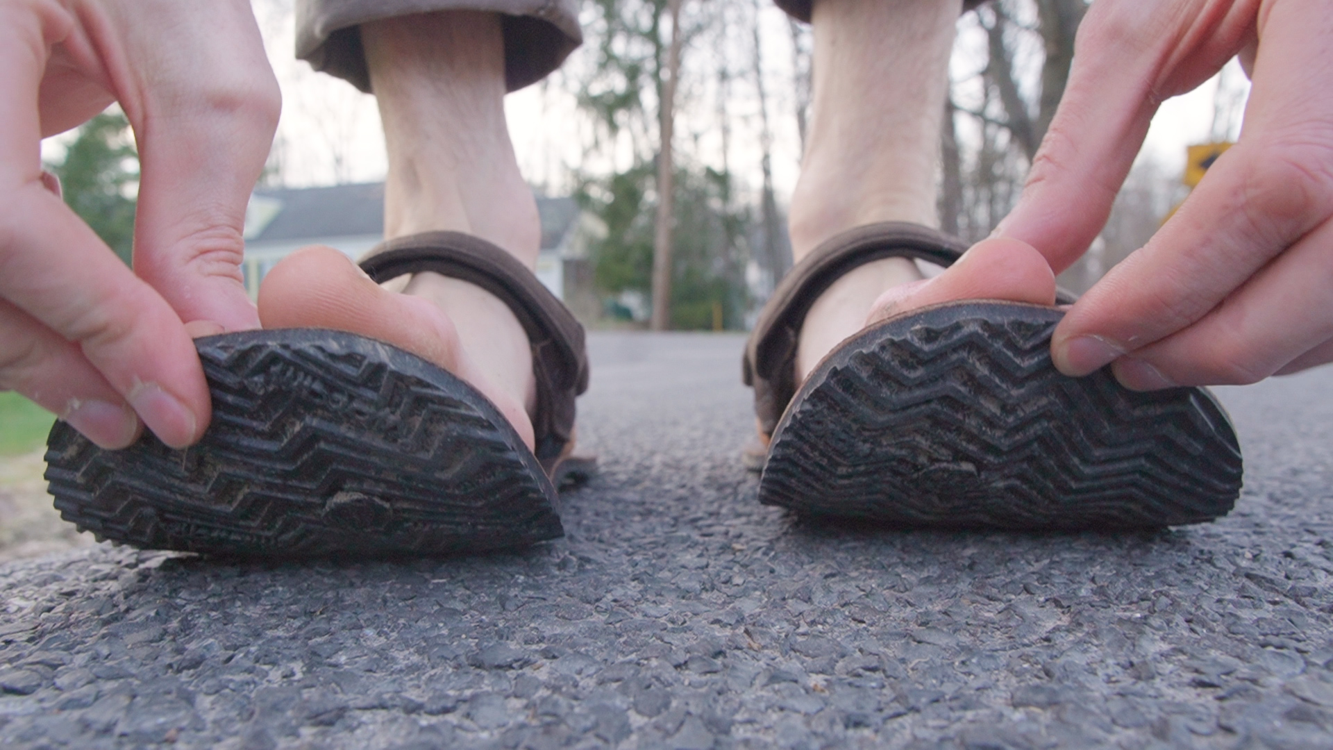 Toetem Alpha Blackbear Barefoot Sandals Review Sole Flex Road Vibram