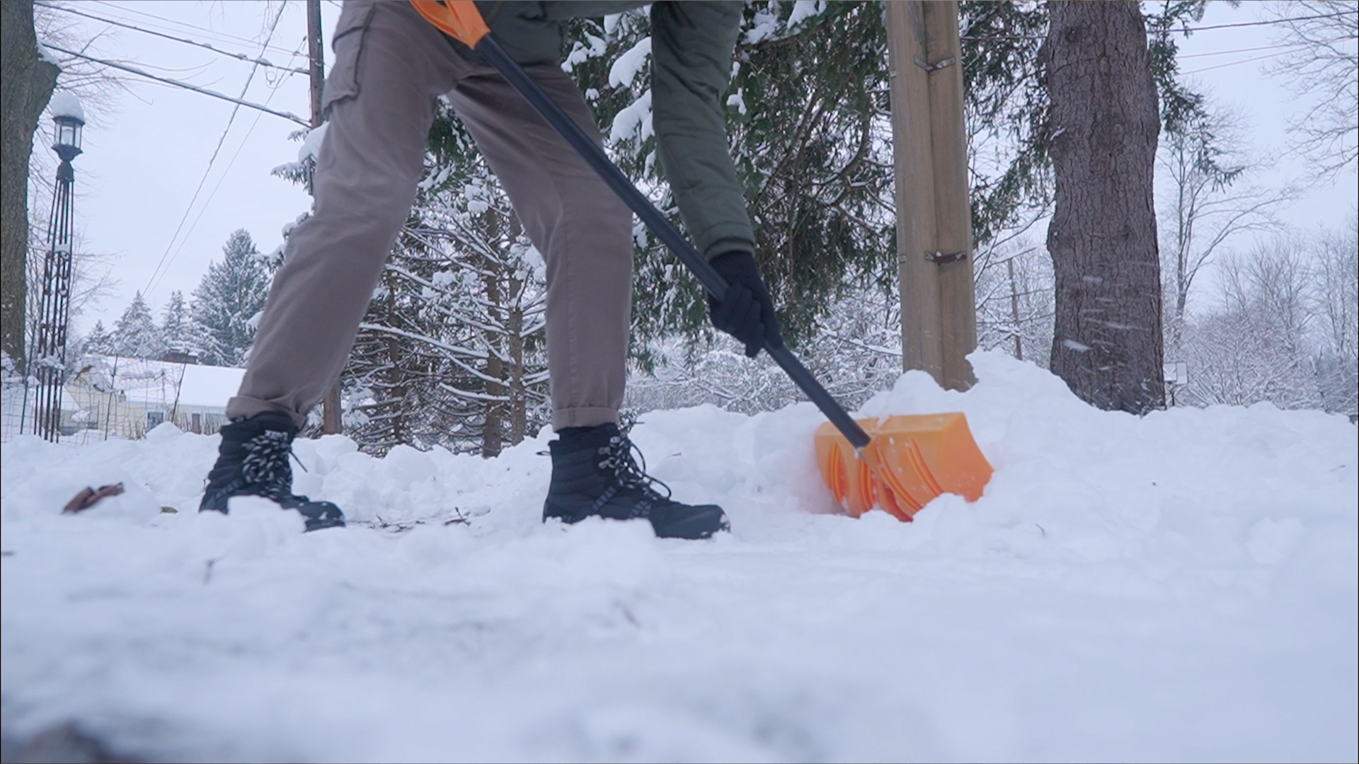 Xero Alpine Shoveling Wide