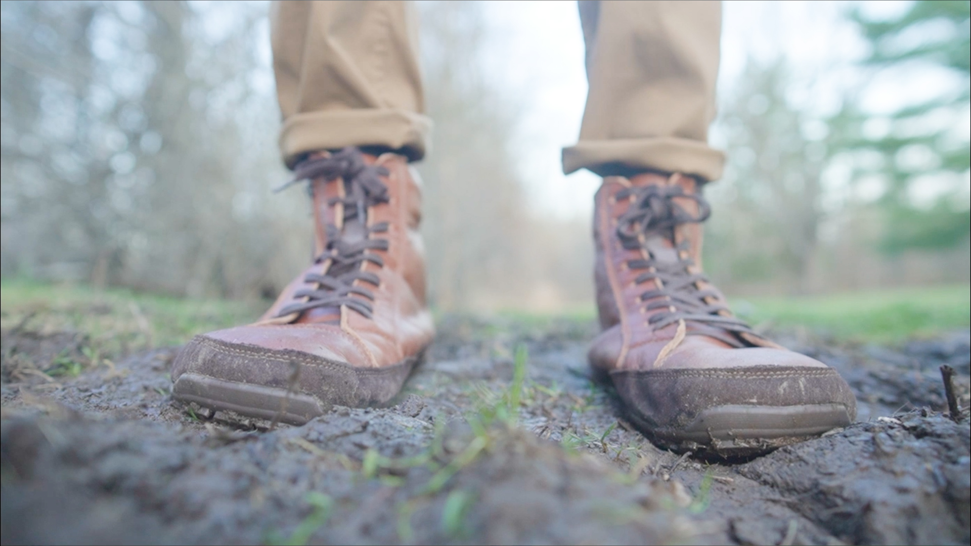 Photo Magical Alaskan Boot Front Mud